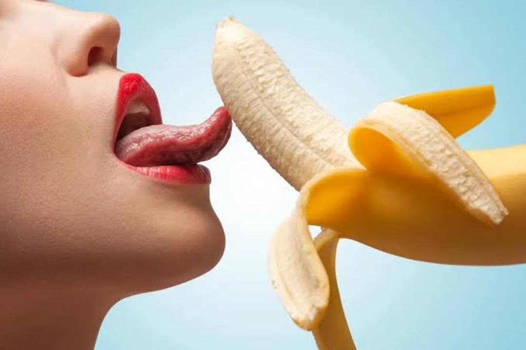 Tips Atasi Mual Saat Oral Seks, Pasangan Wajib Tahu!