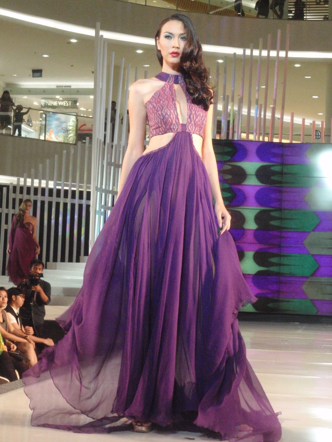 Christina Borries, Model Menawan yang Bertubuh Aduhai