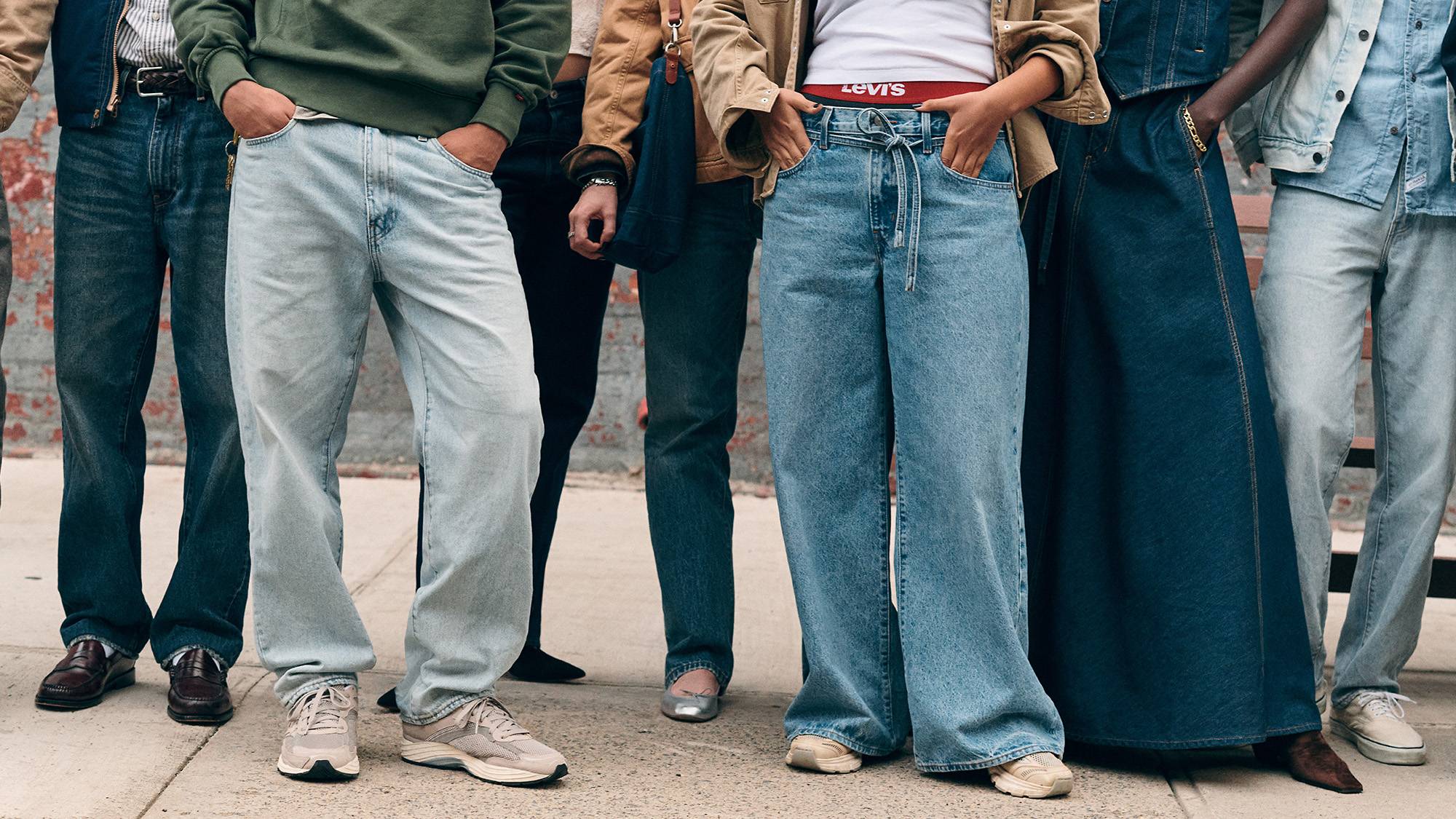 Tampil Maskulin dengan Gaya Fashion Pria 2025 Ini