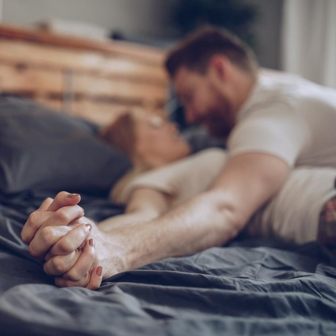 Bangun Nuansa Hangat dengan Urutan Foreplay Ini