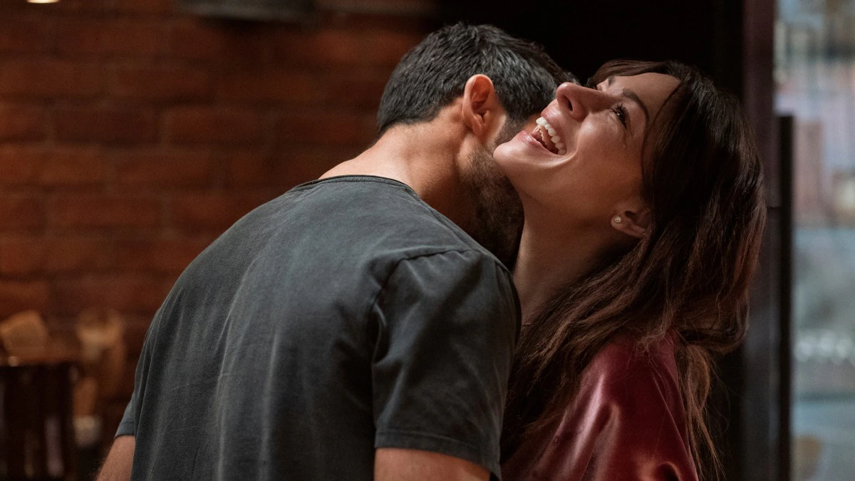 Pria Wajib Tahu, Ini Area Sensitif Pada Wanita