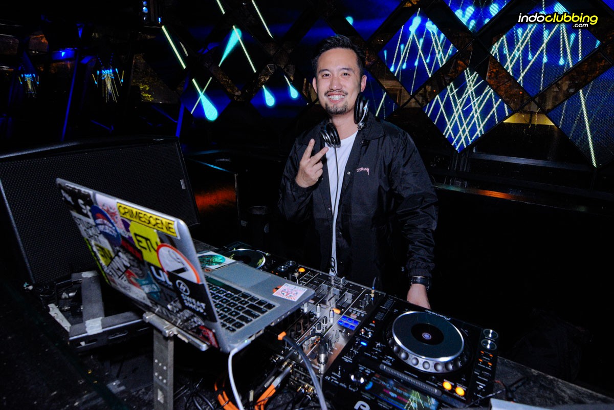 DJ Shawn Male, DJ Penghipnotis Party People