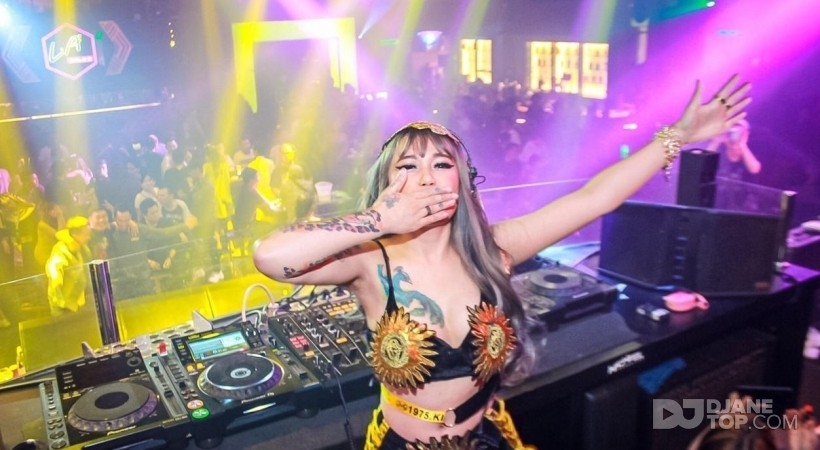 Caca Chen, Female DJ yang TIdak Kenal Kata Menyerah