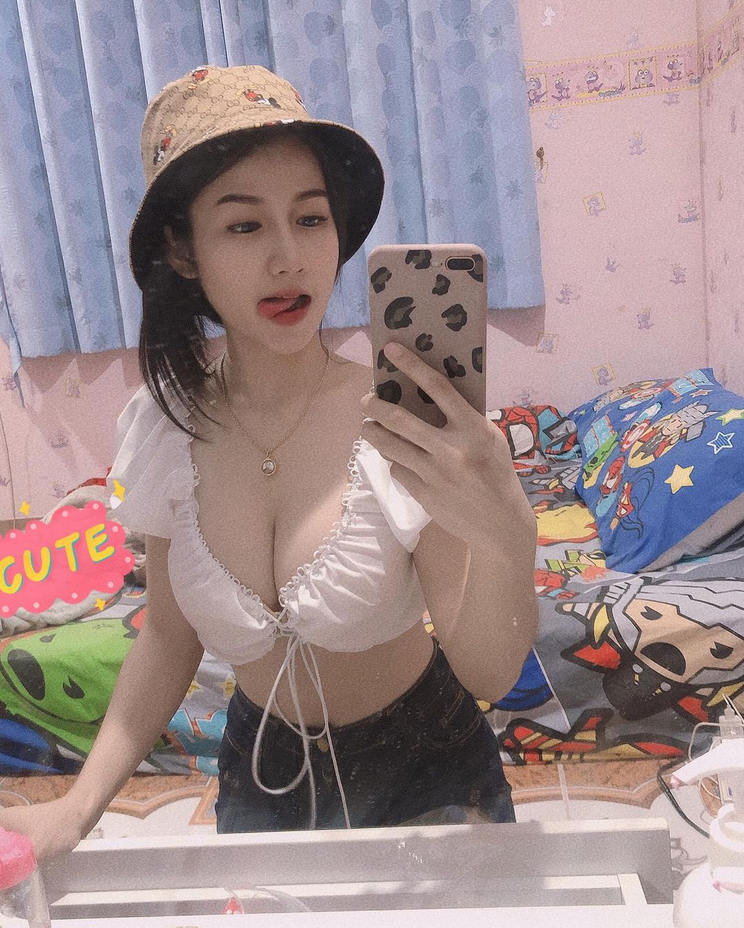 Palmy Natchay, Selebgram Thailand yang Kerap Tampil Vulgar