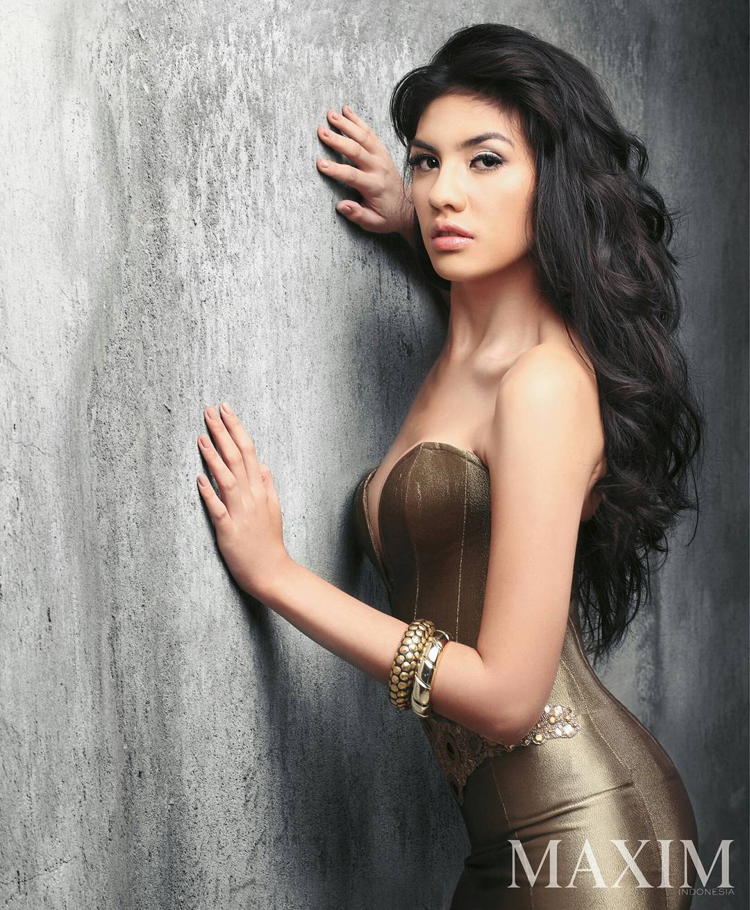 5 Selebriti Cantik Indonesia yang Tampil Buka-bukaan di Majalah Dewasa