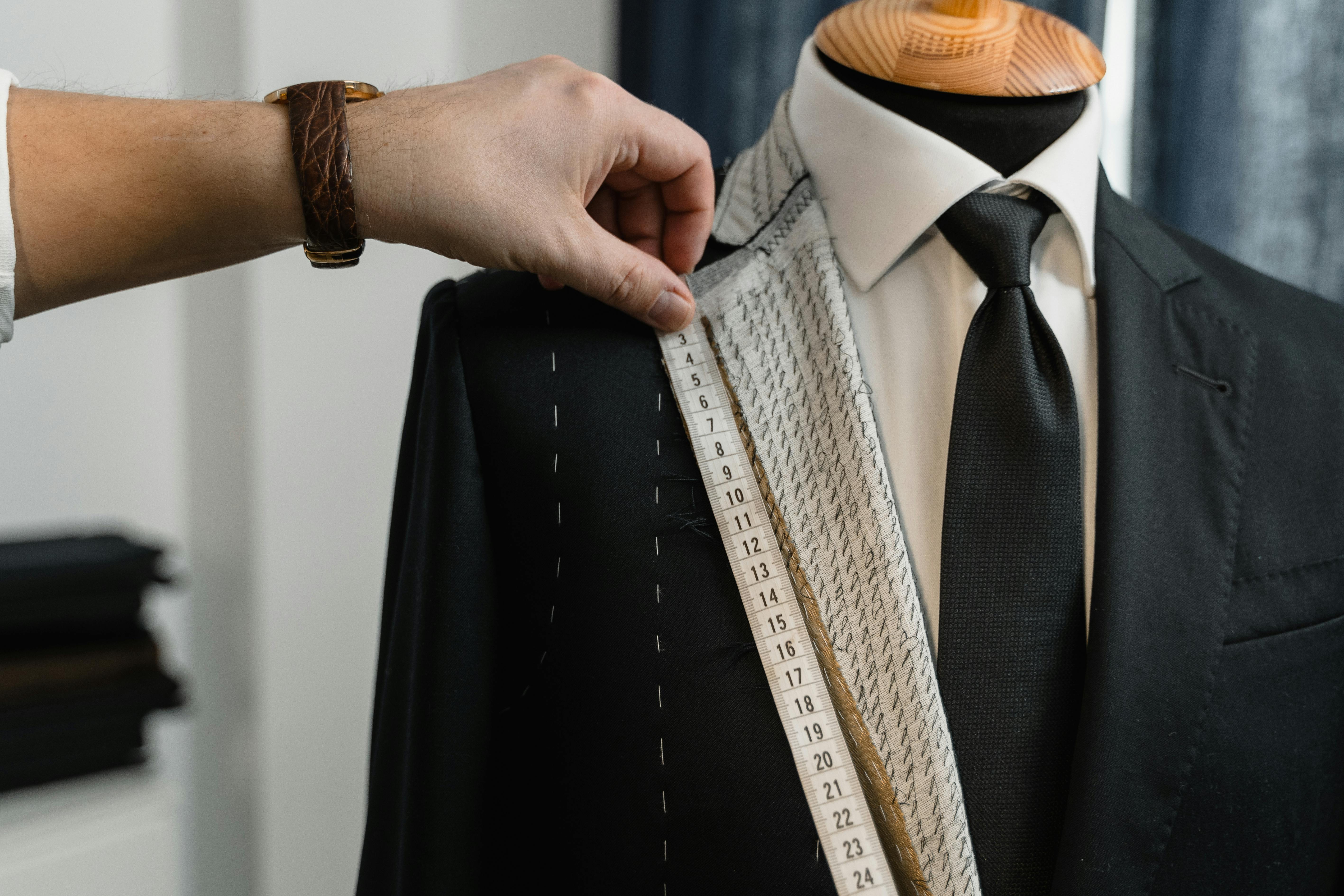 How to Dress Well: Panduan Tampil Stylish untuk Pria