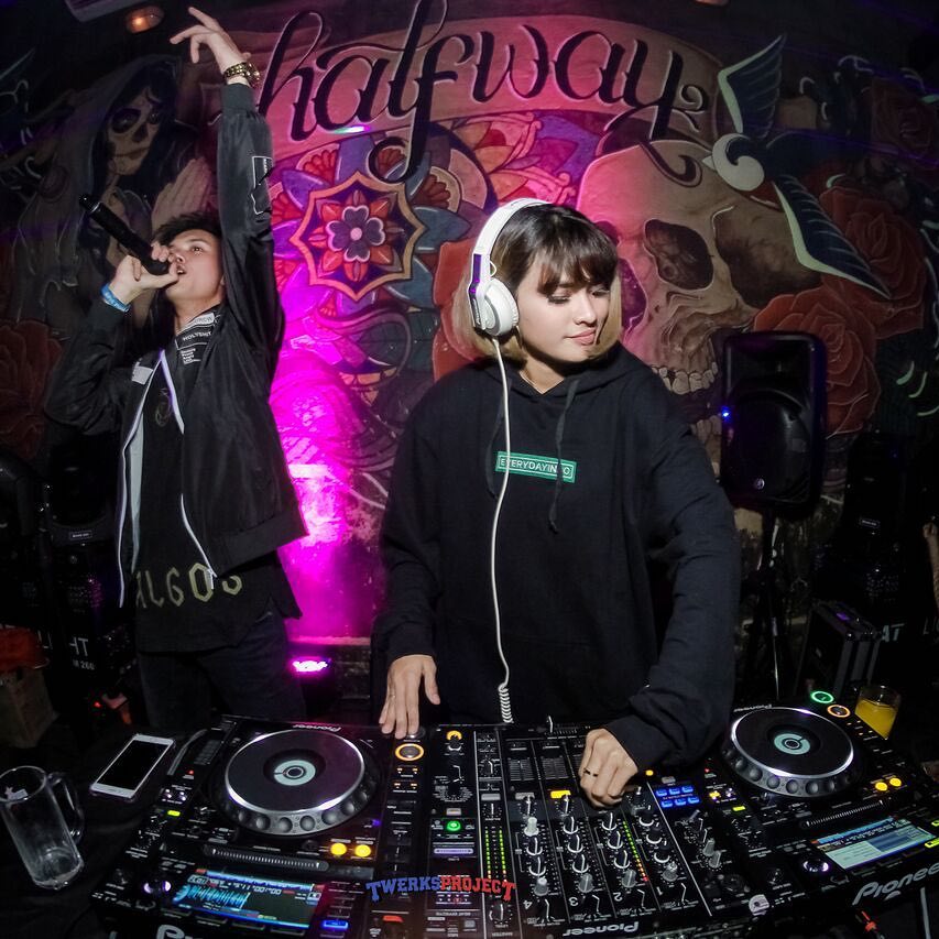 Dj Putri Zairah Dj Putri Zairah