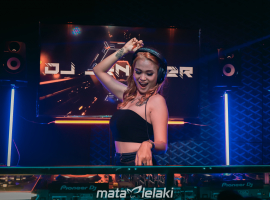DJ Jennifer Peform at Studio Matalelaki