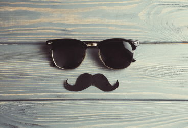 Tampil Gaya, Ini Deretan Kacamata Mewah untuk Pria