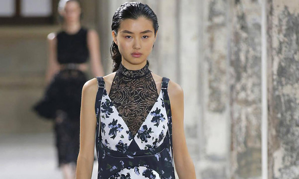 Estelle Chen, Model Eksotis Asia yang Mendunia
