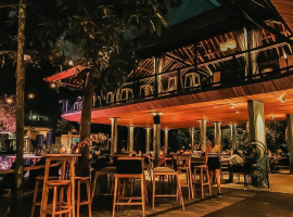 Biji World, Kafe dengan Konsep Hidden Garden di Ubud