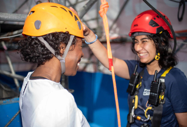 Ingin Bungee Jumping, Pastikan Kelengkapan Ini!
