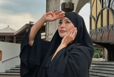 Perjalanan Seorang Bintang Porno Sampai Tobat