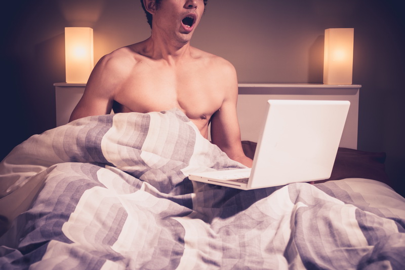 Dampak Buruk Pornografi dalam Kehidupan Kaum Lelaki yang Jarang Disadari