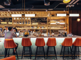 Flynn Dine & Bar, Spot Nongkrong Cozy untuk Makan dan Minum