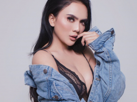 Anggita Sari, Model Sexy yang Kontroversial
