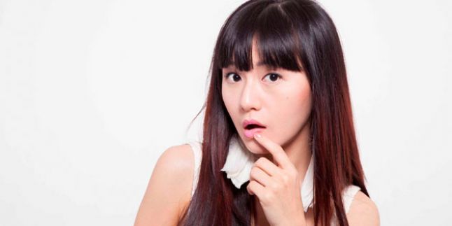 Ollyne Apple, Model Cantik Berwajah Anime