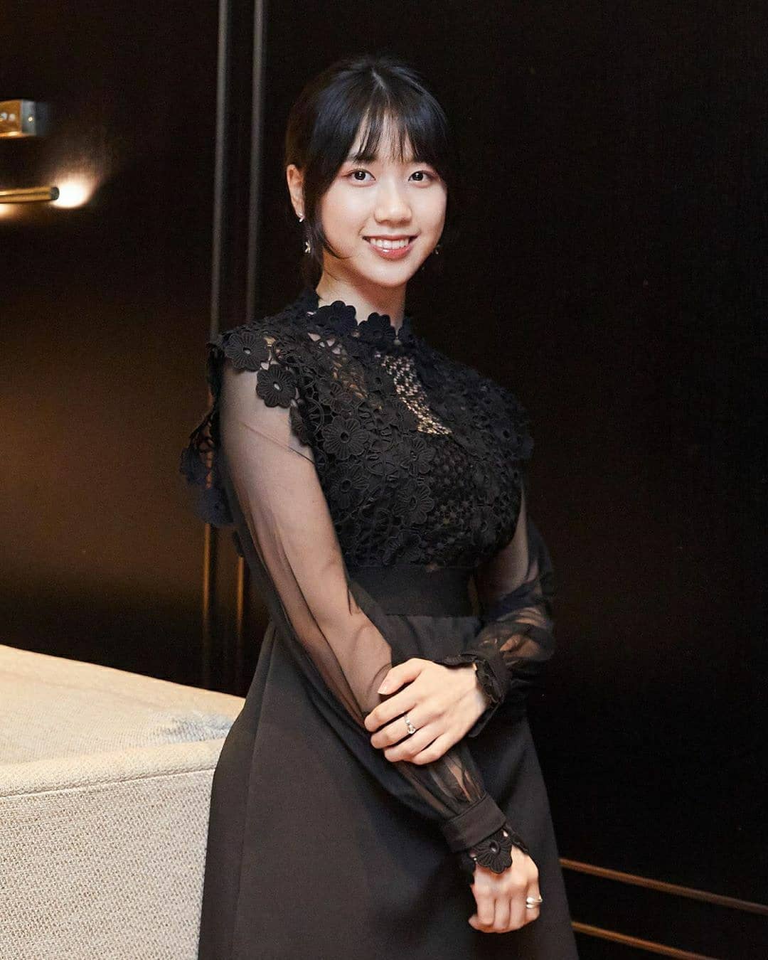Mengintip Gaya Manis Lee Re, Pemain Muda di Film Peninsula