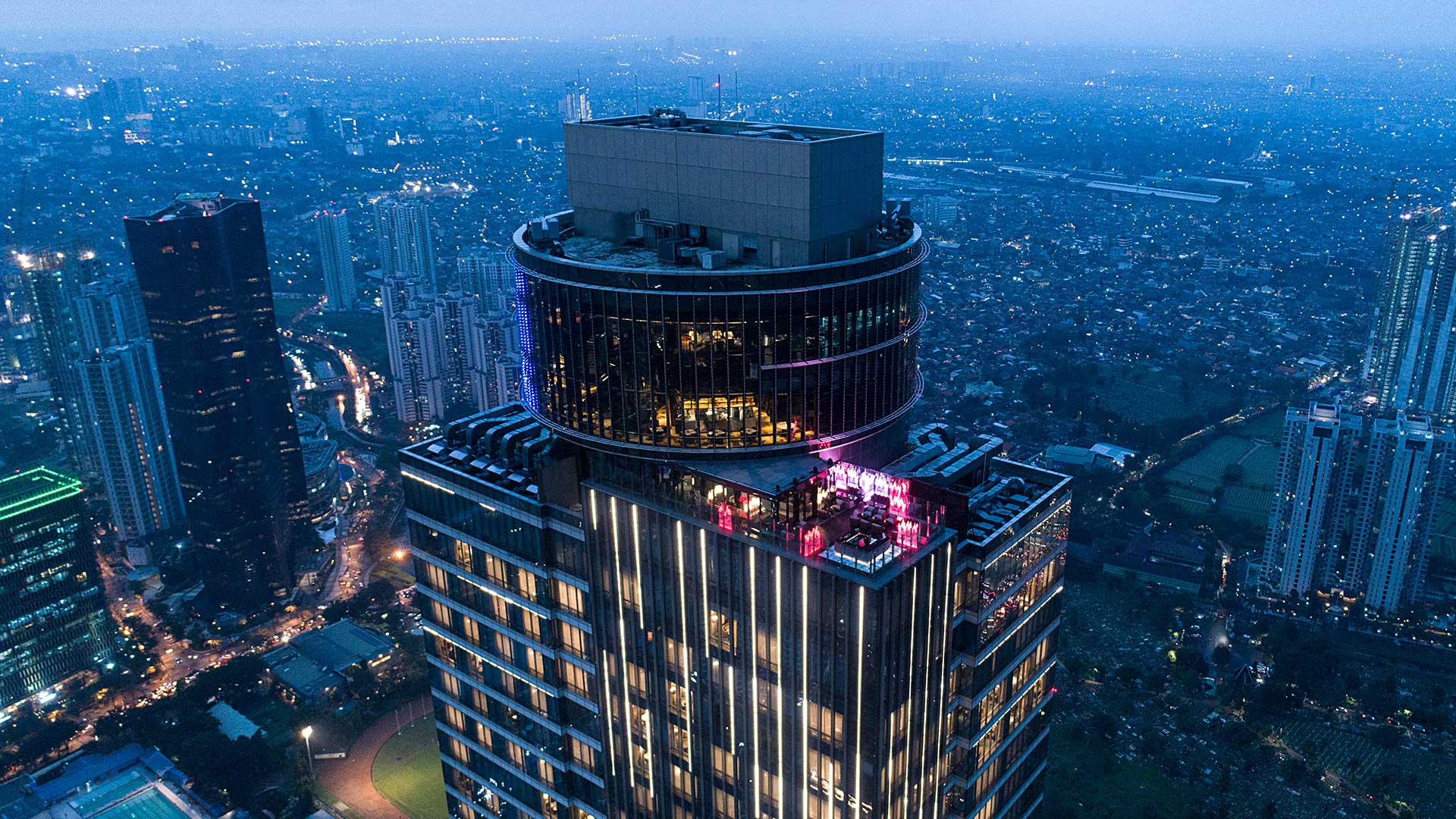 HENSHIN Jakarta, Pusat Hiburan Mewah Tertinggi Di Jakarta