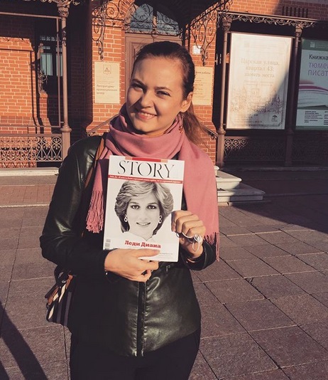 Demi Uang, PNS Rusia Rela Tampil 'Polos' di Majalah Playboy