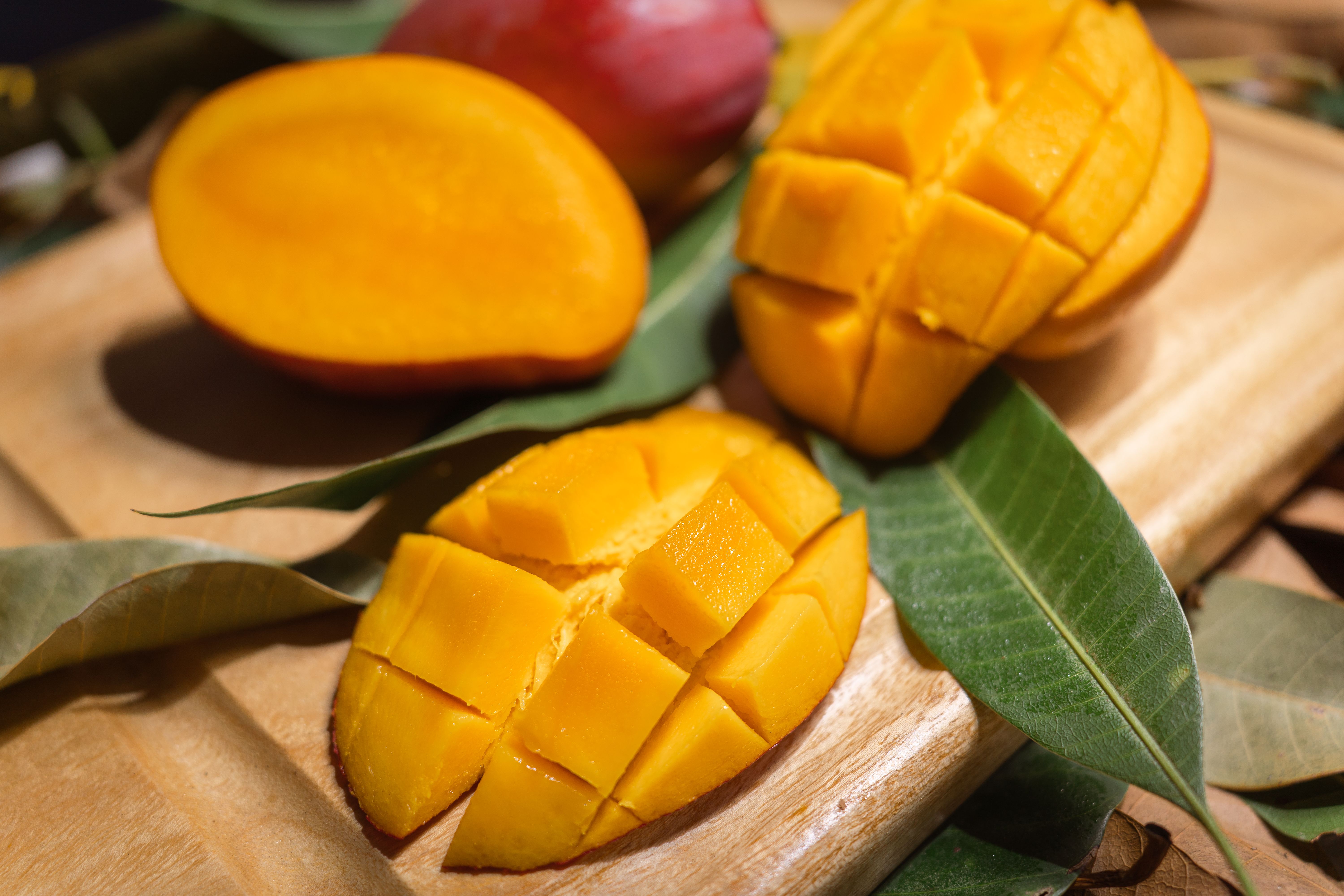 Sehat, Tapi 5 Buah Ini Sebaiknya Jangan Dikonsumsi Tiap Hari