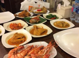Restoran Padang Sari Ratu,Masakan Padang Dengan Kualitas Premium