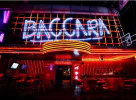 Baccara Bar , Hiburan Nakal Dunia Malam  Bangkok