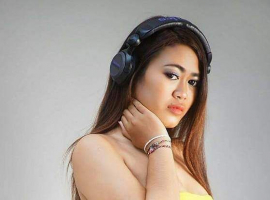 Profil Lengkap DJ Arini, Si Seksi yang Jadi Diri Sendiri