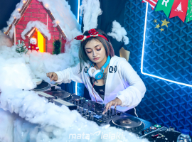 Christmas Party Special Perform DJ Mellinia at Studio Matalelaki