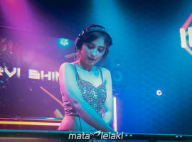DJ Devi Shinta Perform at studio Matalelaki - Part 2