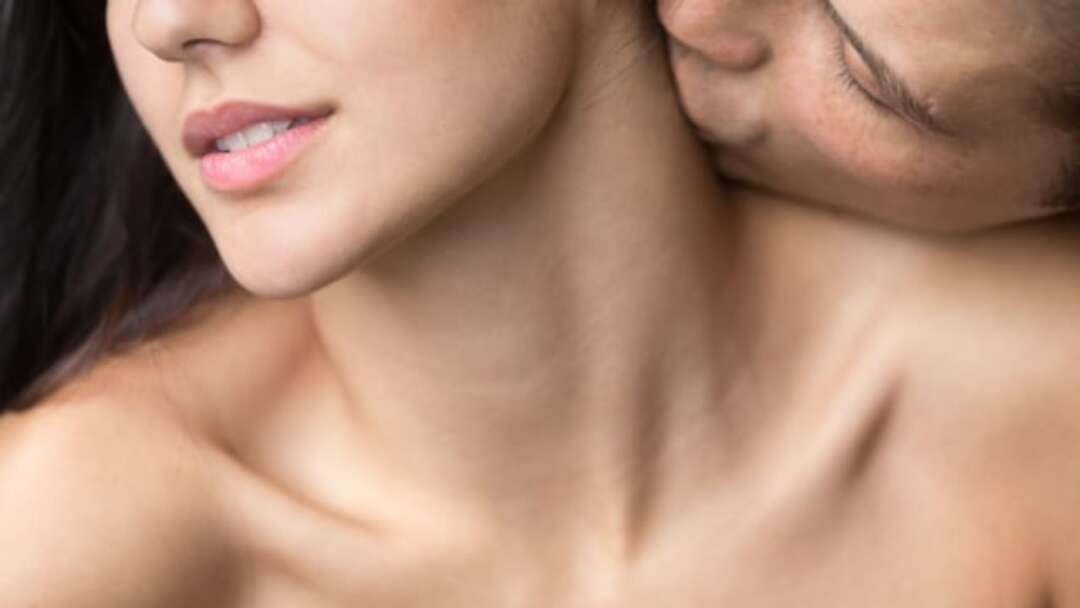 Pria Wajib Tahu, Ini Area Sensitif Pada Wanita