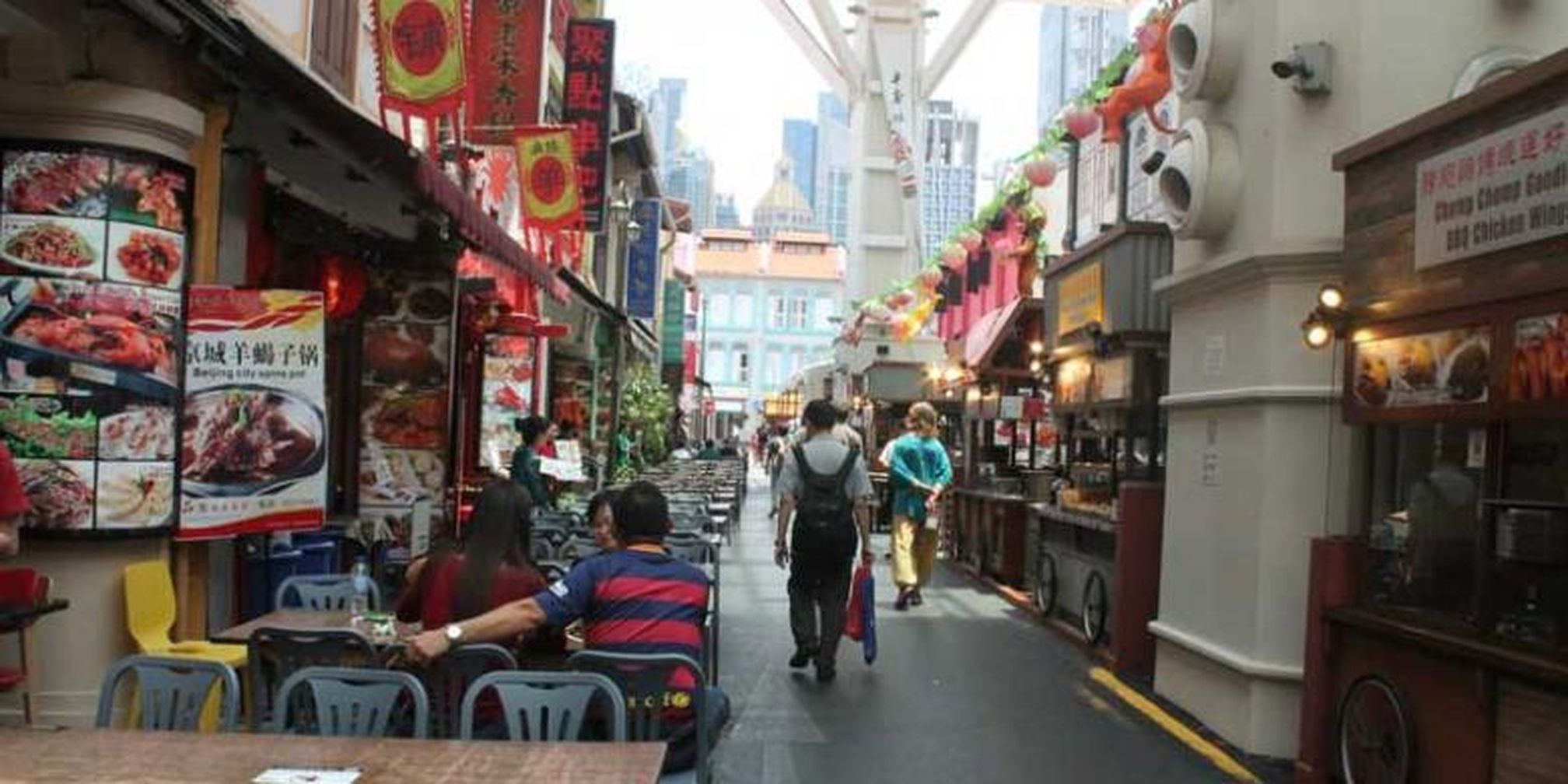 Rekomendasi Lokasi Nightlife Singapura untuk Backpacker