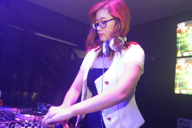 Strategi DJ Melissa Deva dalam Menghadapi Persaingan DJ
