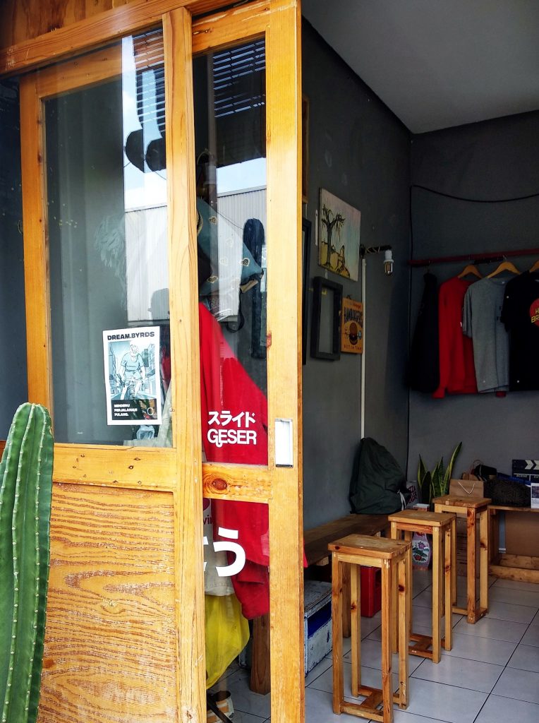 Menyeruput Kopi Termahal Dunia di Warkop Jaelansky