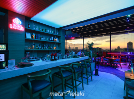 La Vida Loca Rooftop Resto and Bar