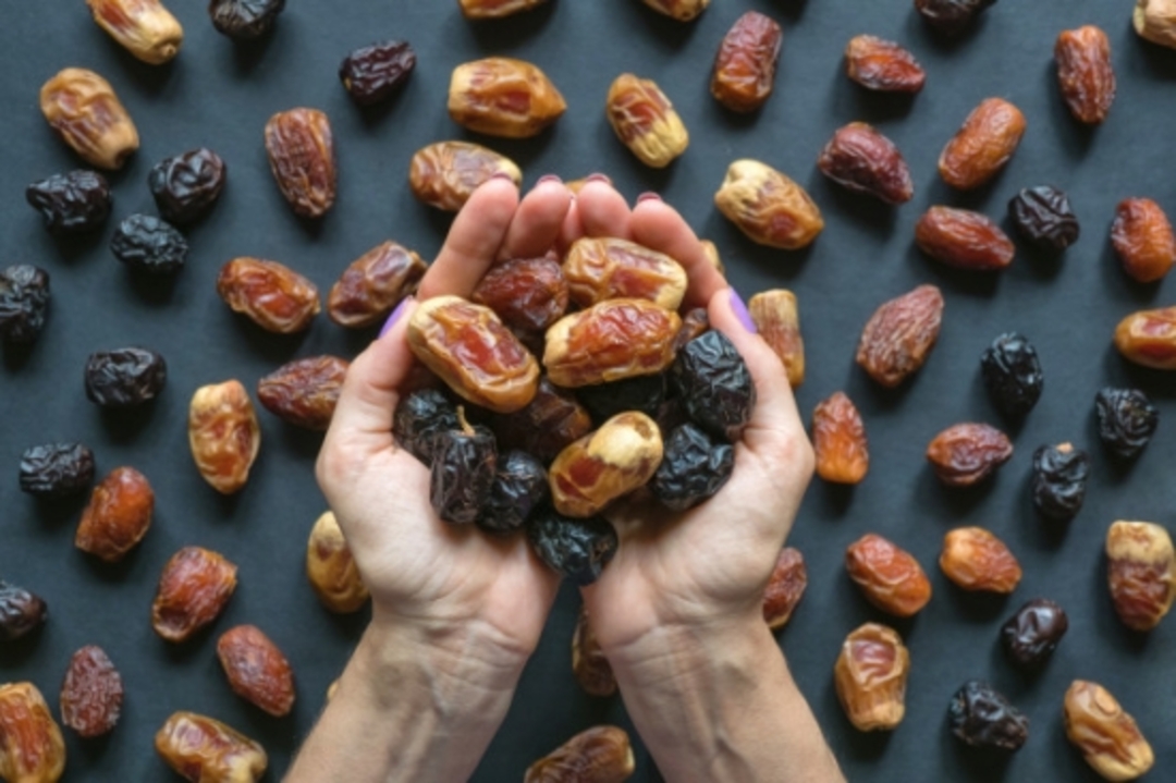 Ternyata Ini Manfaat Konsumsi Kurma Secara Rutin