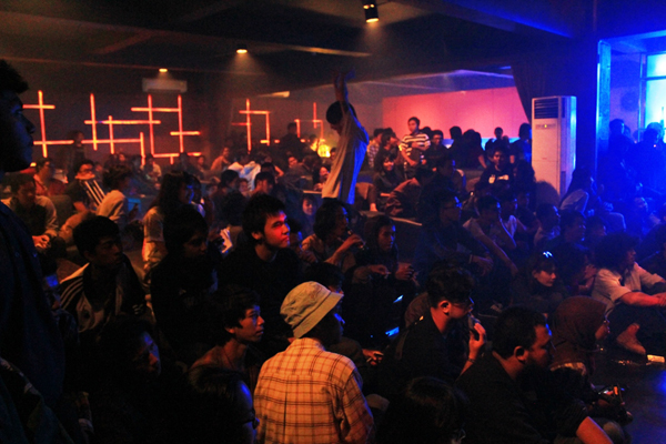 Sobbers Bandung Bar, Perpaduan Resto dan Klub Malam