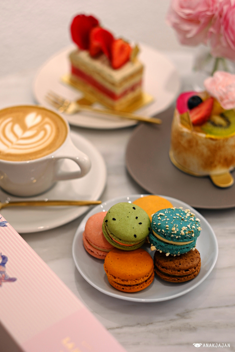 La Maison Grand Indonesia, Macaron Laris Dari Kota Medan