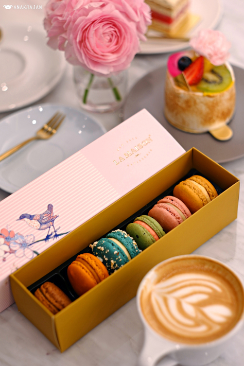 La Maison Grand Indonesia, Macaron Laris Dari Kota Medan