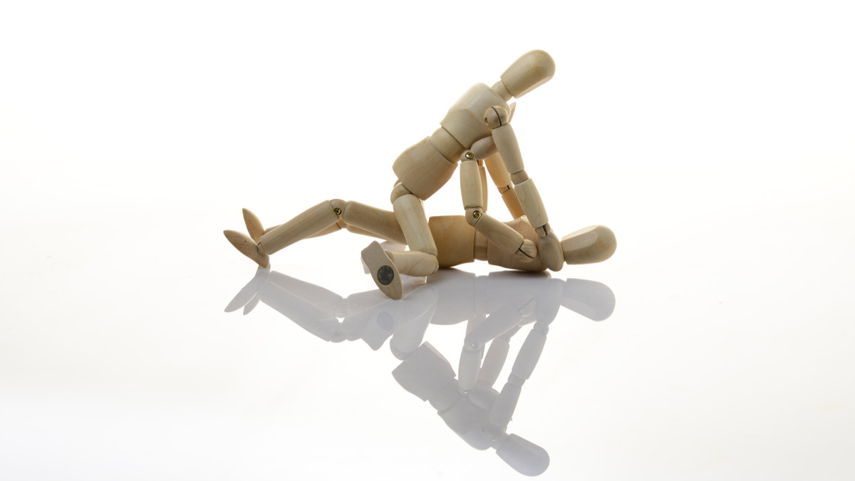 Pentingnya Gunakan Pengaman Saat Berhubungan Seksual