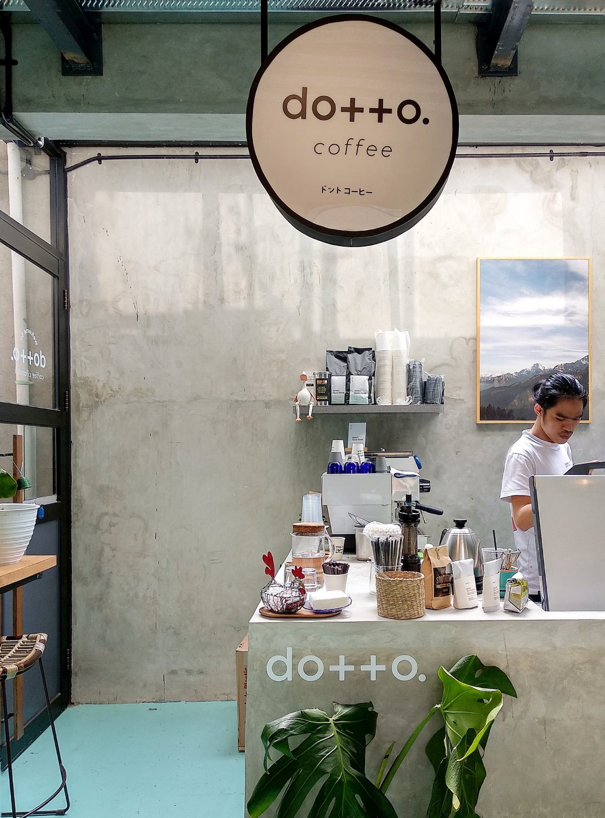 Dotto Coffee, Kedai Kopi Mungil Tersembunyi di Jakarta Selatan
