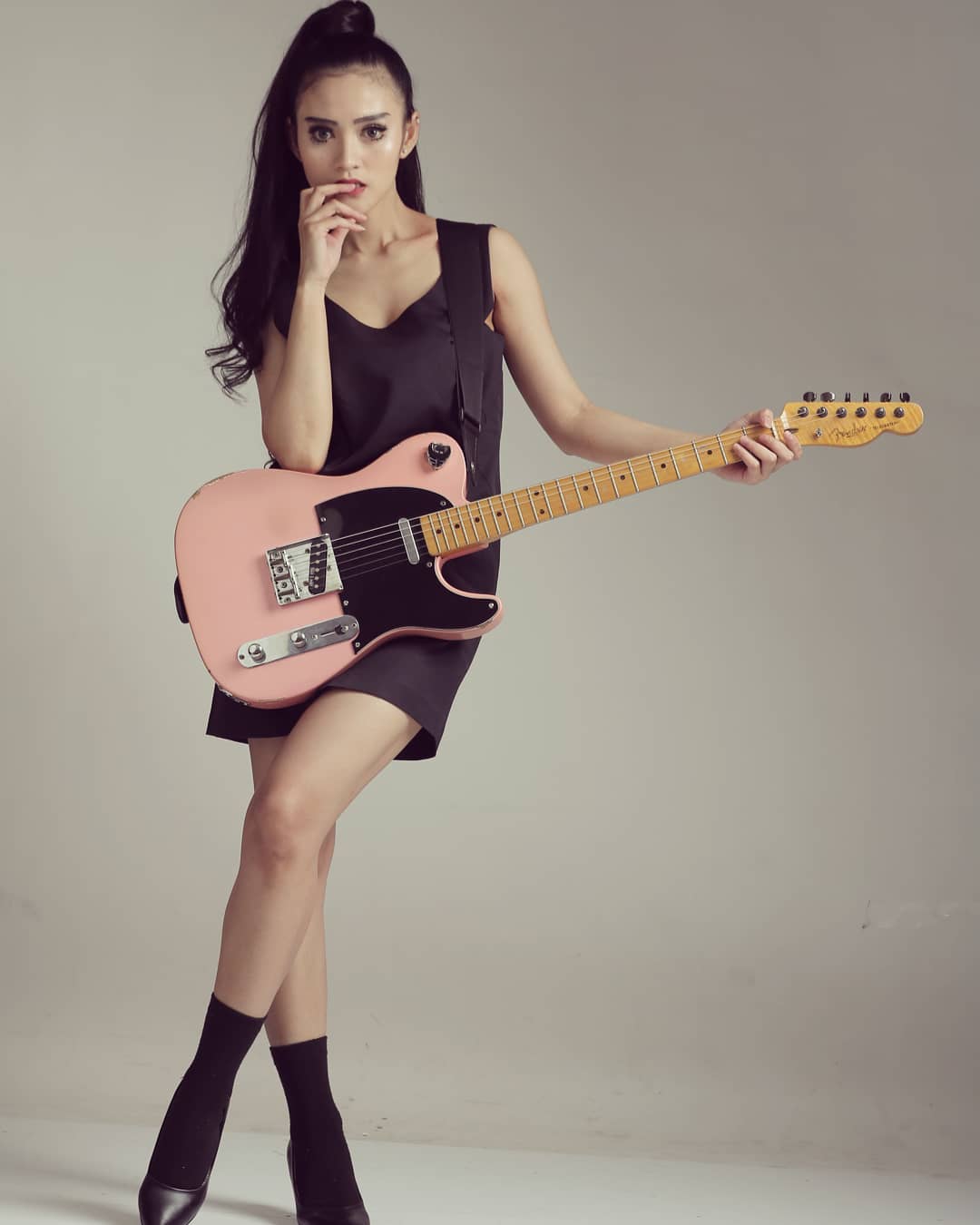 DJ Putri Lanna, Entertainer Sekaligus Entrepreneur