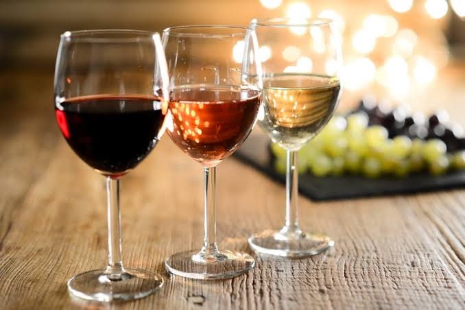 Mitos atau Fakta, Minum Wine Sebelum Minum Bir Bisa Cegah Mabuk