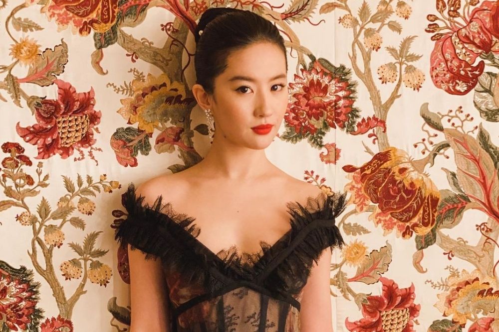 7 Pesona Cantik Aktris Tiongkok yang Kariernya Sedang Bersinar