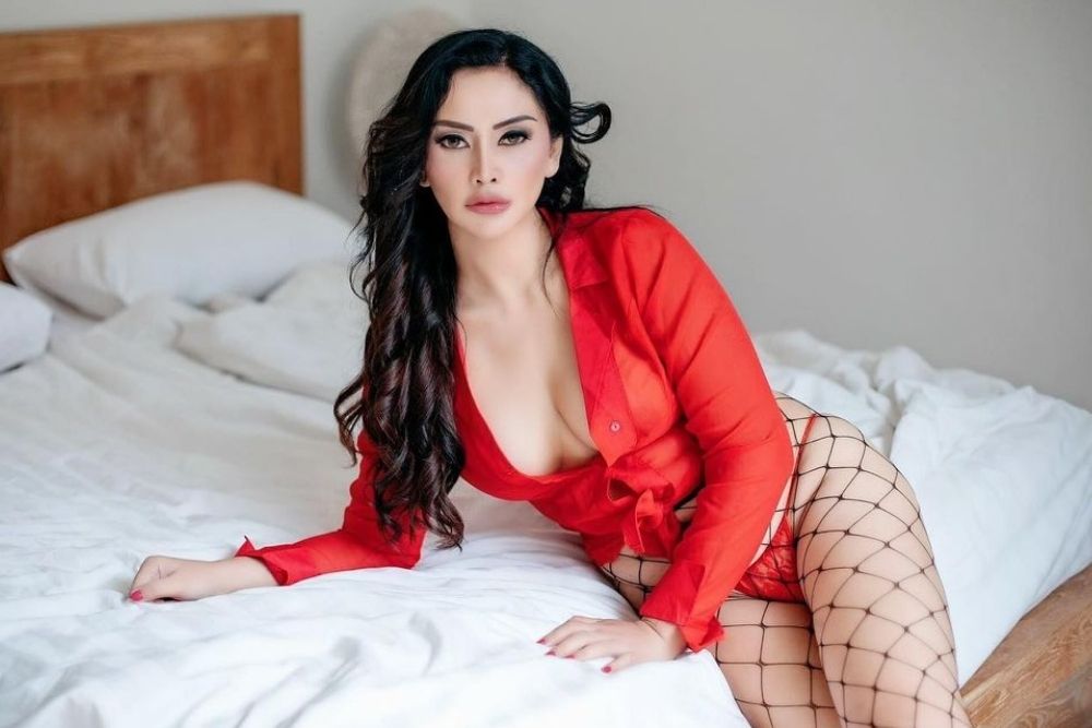 Potret Sensual Sisca Mellyana yang Membuat Melek Mata Kaum Adam