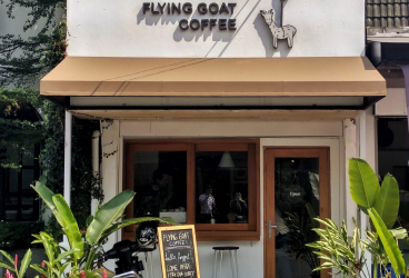 Flying Goat Coffee, Menikmati Es Kopi Susu dari Susu Kambing