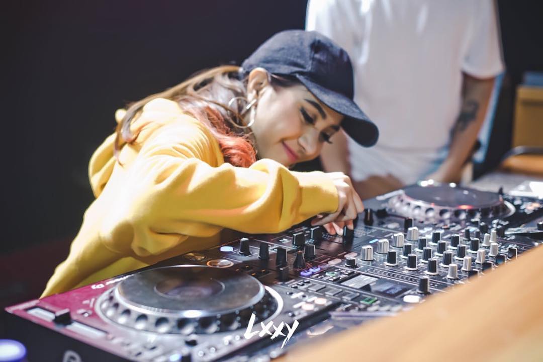 DJ Leea DJ Leea