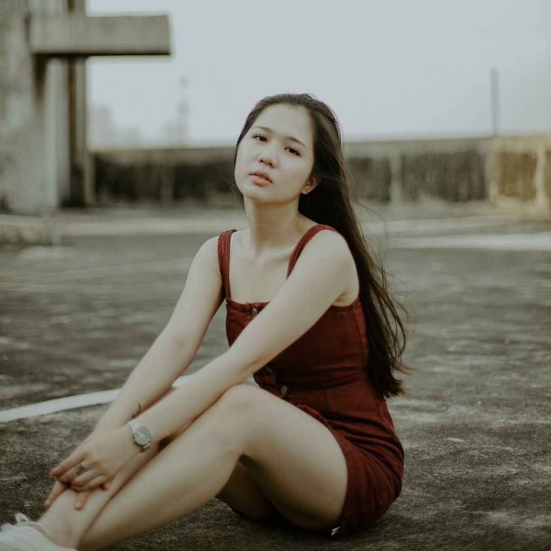 Renisia Jeni Hulia, Pro Player Game FPS yang Memukau Kaum Pria