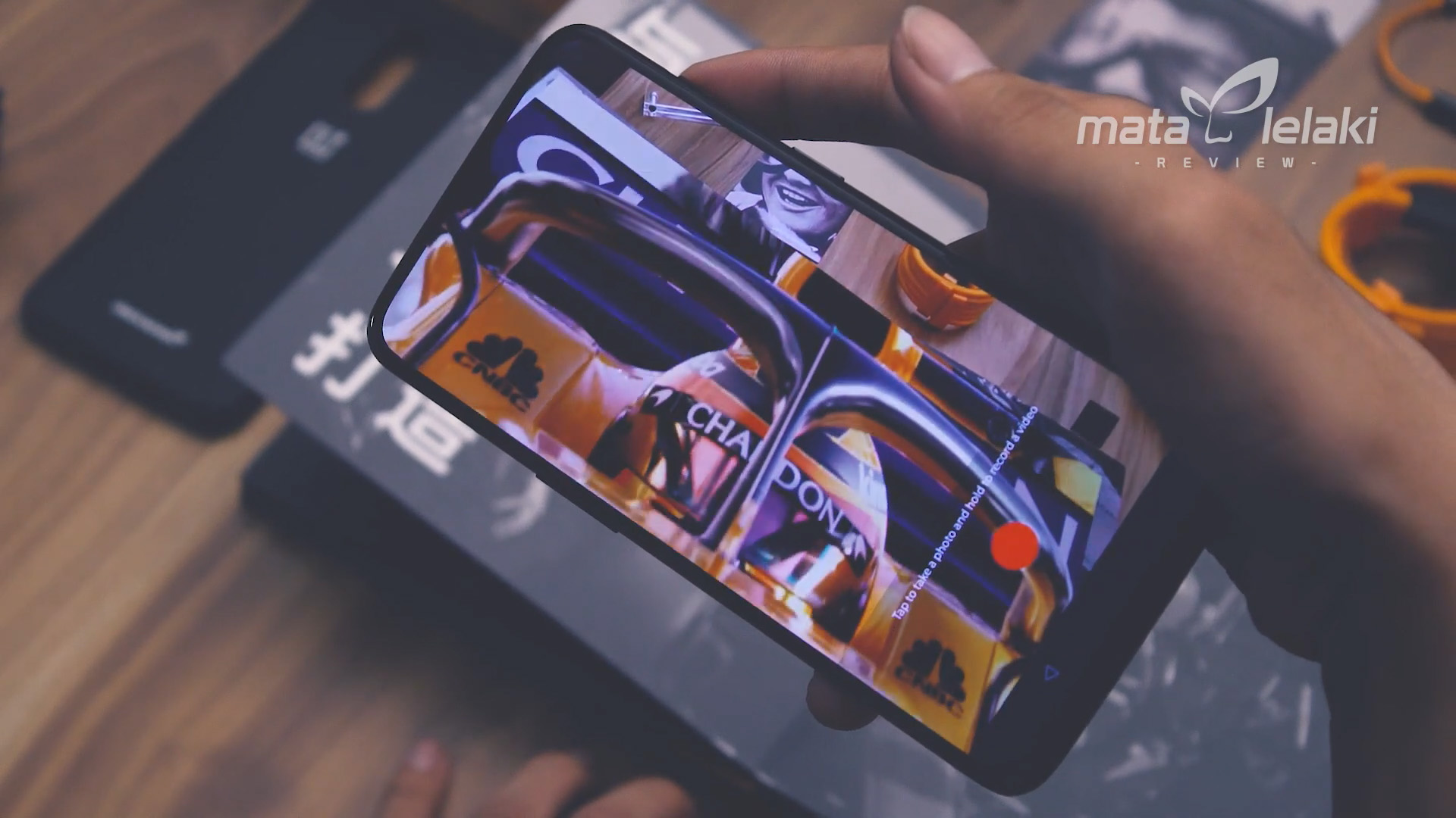 OnePlus 6T McLaren Edition : Flagship RAM 10GB, Monster Smartphone!