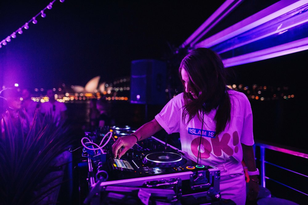 Nina Las Vegas, DJ Australia Yang Mendunia